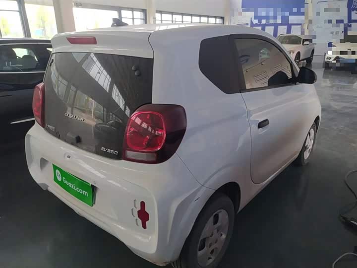 Фото 6 - Roewe Clever