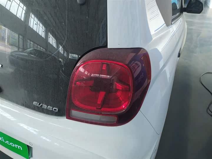 Фото 7 - Roewe Clever