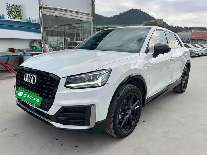 Фото 2 - Audi Q2L