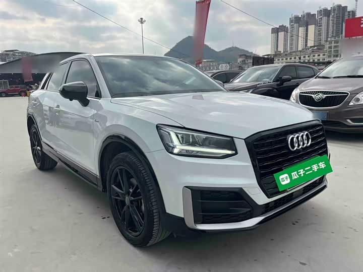 Фото 4 - Audi Q2L