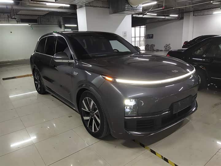 Фото 4 - LiXiang L8