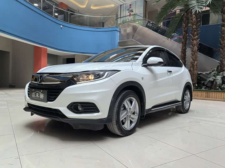 Фото 1 - Honda Vezel