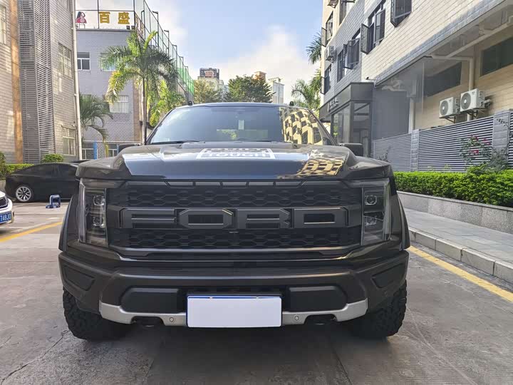 Фото 2 - Ford F-150 Raptor