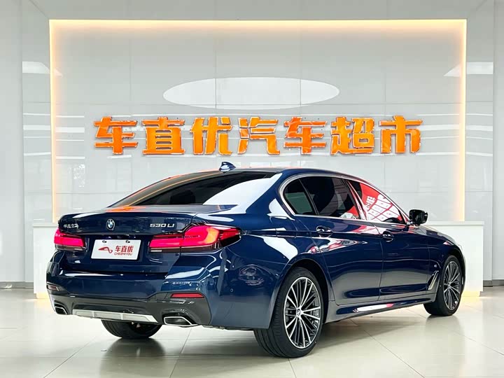 Фото 5 - BMW 5 Series