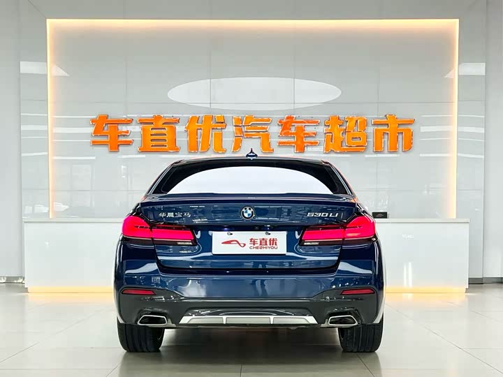 Фото 6 - BMW 5 Series