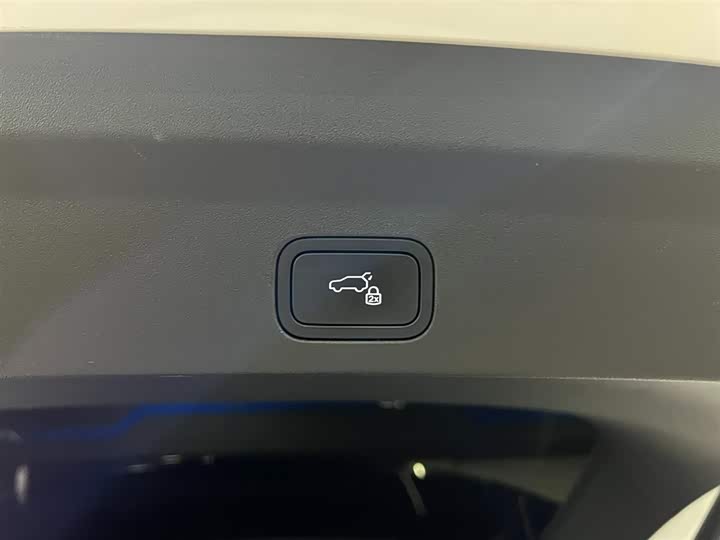 Фото 8 - LiXiang L6