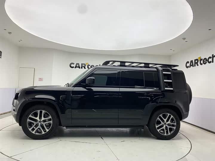 Фото 8 - Land Rover Defender