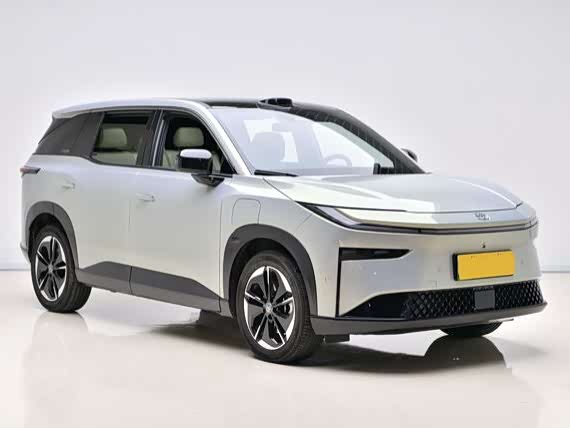 Фото 3 - Toyota bZ3X