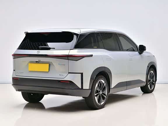 Фото 6 - Toyota bZ3X