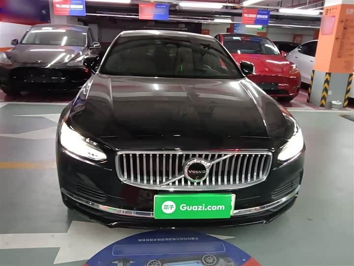 Фото 3 - Volvo S90 Hybrid