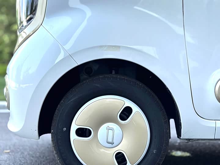 Фото 7 - Bestune Pony