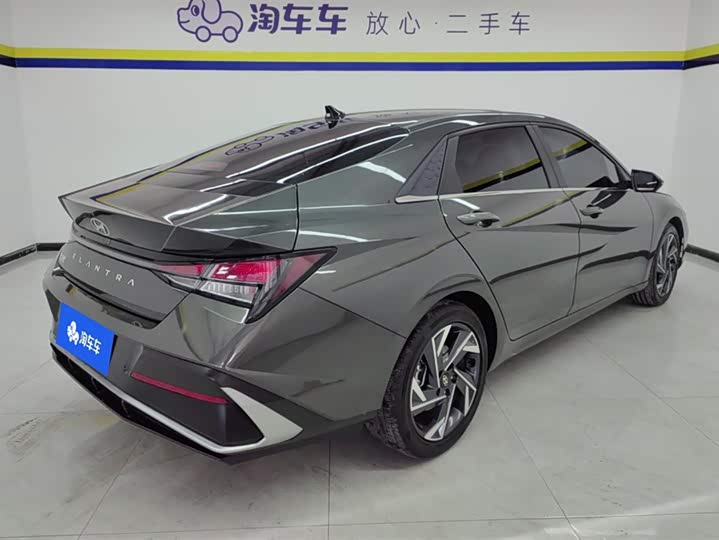 Фото 3 - Hyundai Elantra N line