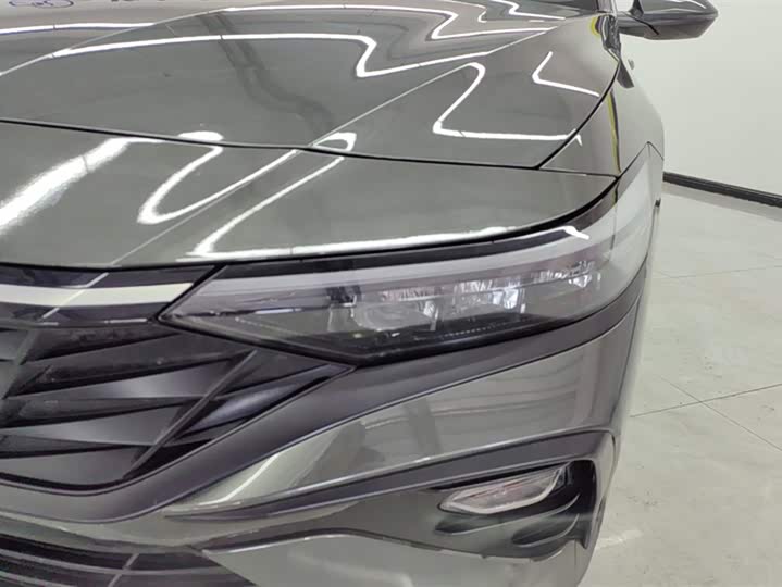 Фото 5 - Hyundai Elantra N line