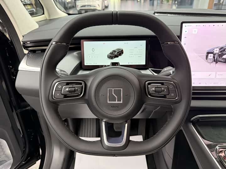 Фото 9 - Zeekr 009