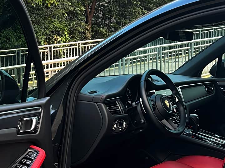 Фото 6 - Porsche Macan