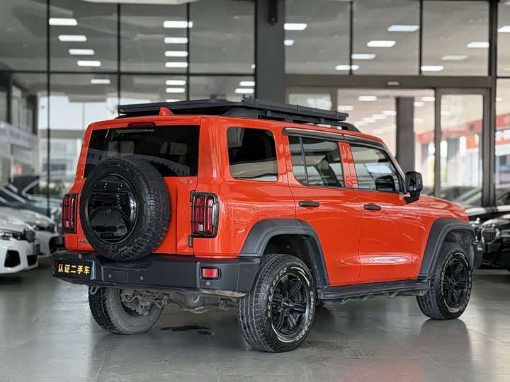 Фото 7 - Tank 300