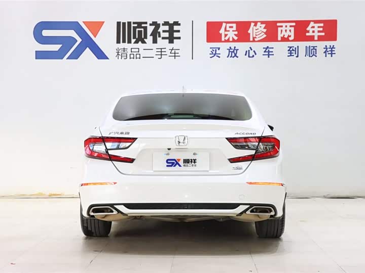 Фото 5 - Honda Accord