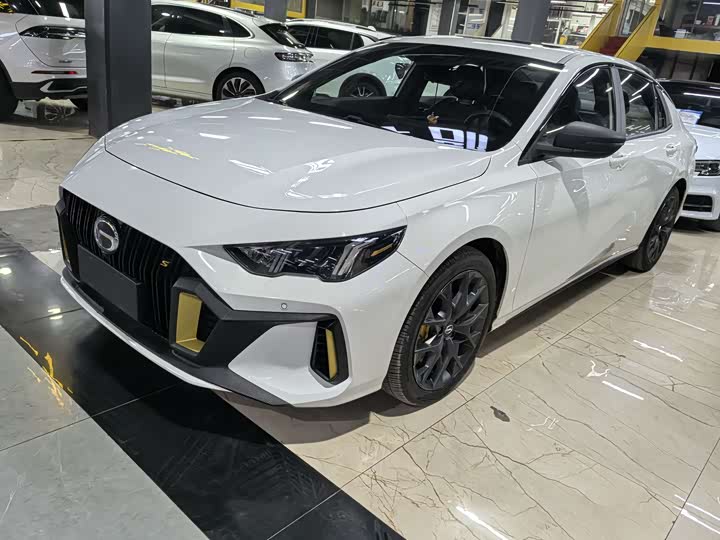 Фото 1 - GAC Trumpchi Empow R