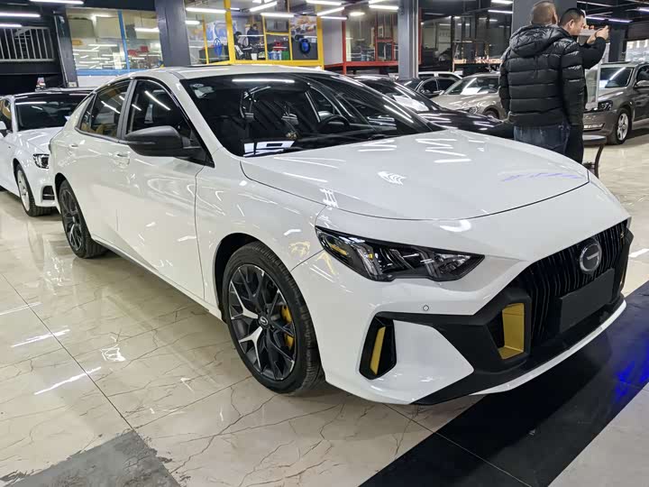 Фото 3 - GAC Trumpchi Empow R