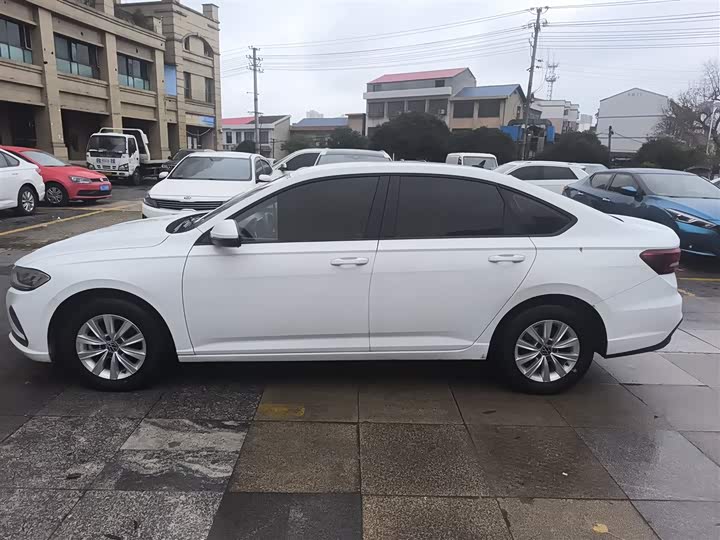 Фото 5 - Volkswagen Lavida