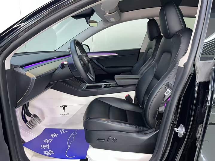 Фото 6 - Tesla Model Y