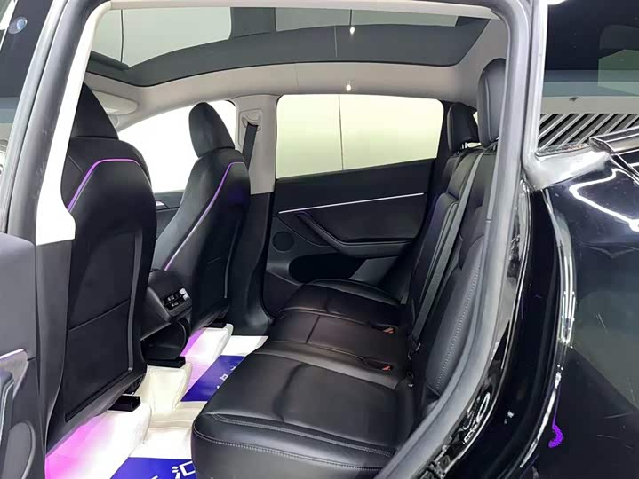 Фото 7 - Tesla Model Y