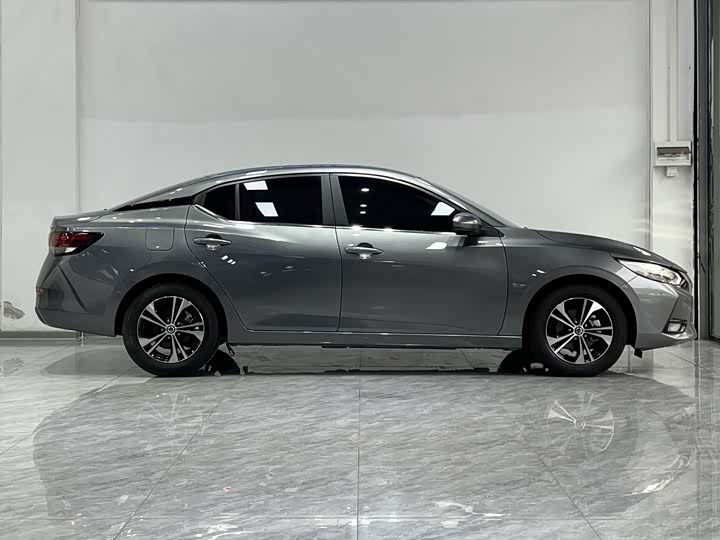 Фото 7 - Nissan Sylphy