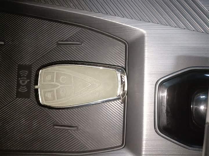 Фото 9 - Changan Oshan Z6