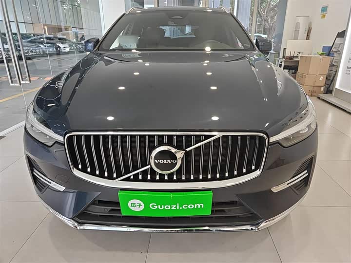 Фото 3 - Volvo XC60