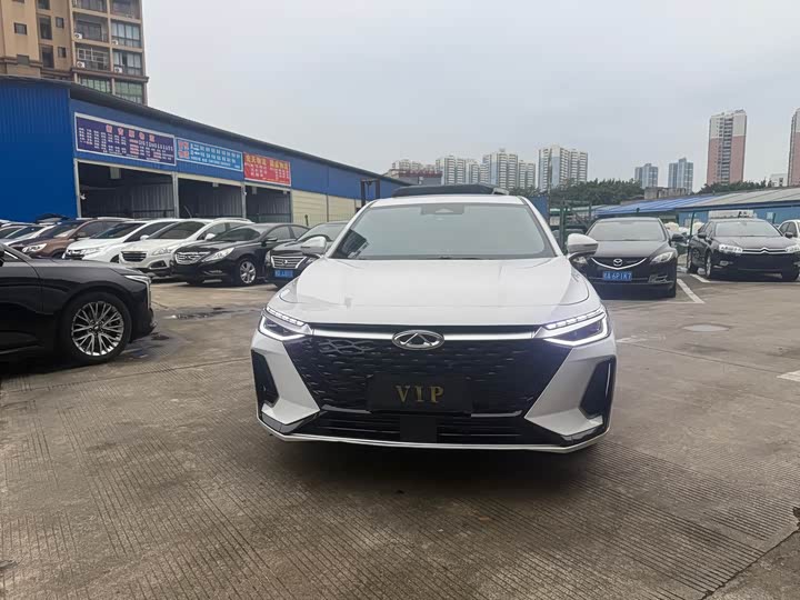 Фото 2 - Chery Arrizo 8