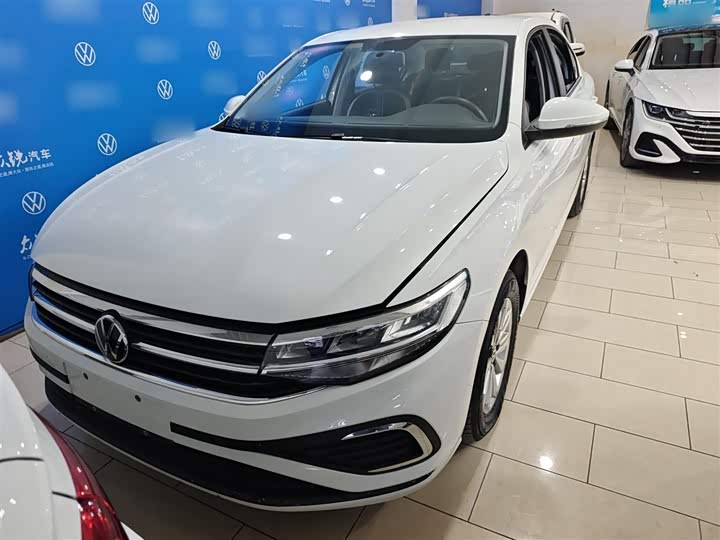 Фото 3 - Volkswagen Bora