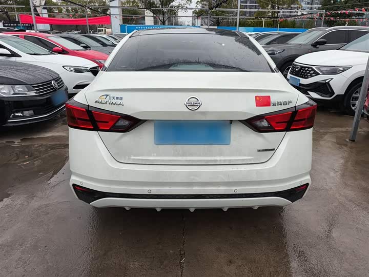 Фото 6 - Nissan Teana