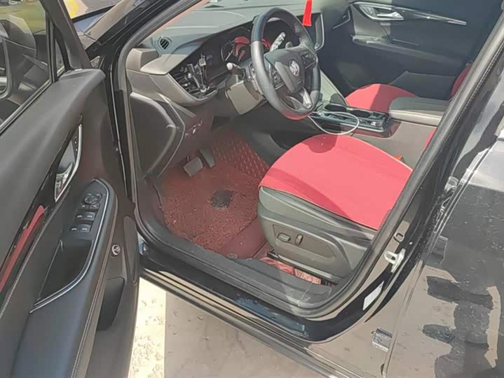 Фото 9 - Buick Envision Plus