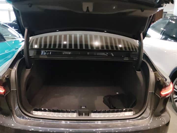 Фото 9 - Nio ET7