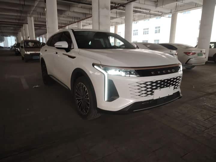 Фото 4 - Exeed RX