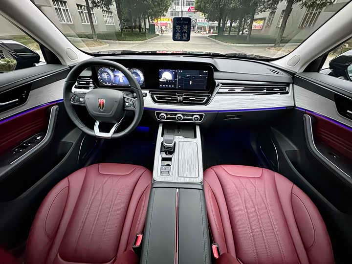 Фото 7 - Hongqi HS5