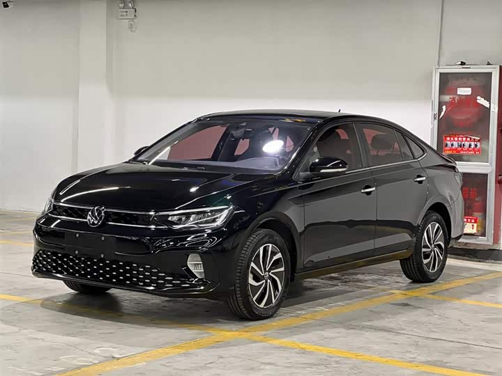 Фото 1 - Volkswagen Lavida