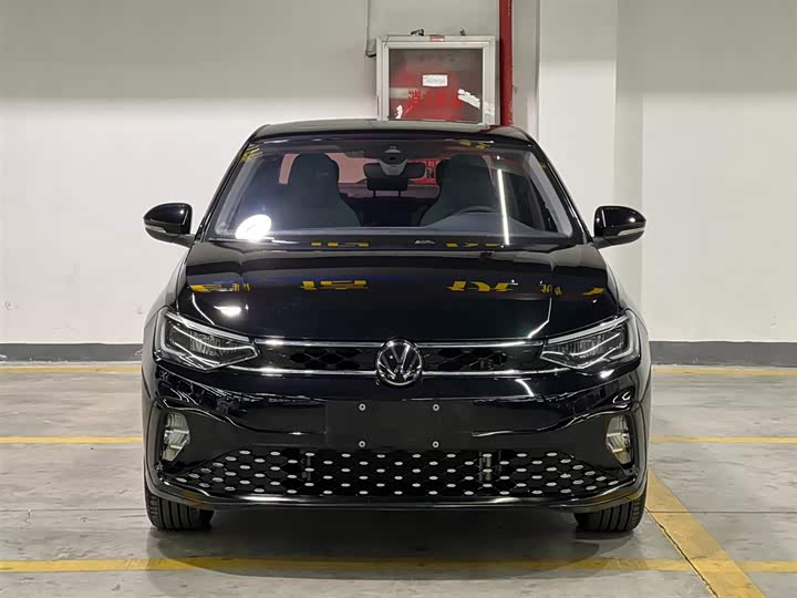 Фото 2 - Volkswagen Lavida