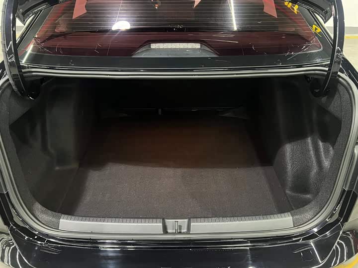 Фото 7 - Volkswagen Lavida