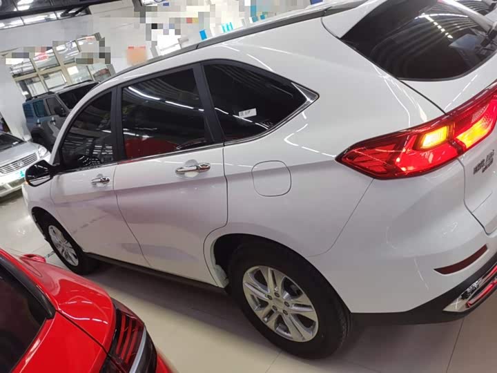 Фото 5 - Haval M6