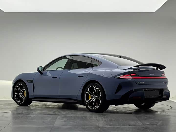 Фото 4 - Xiaomi SU7