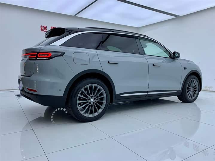 Фото 5 - Leapmotor C11