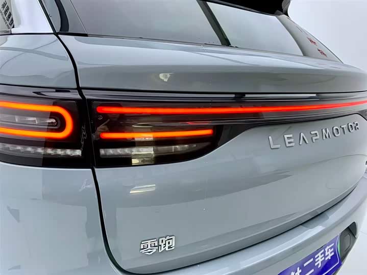 Фото 9 - Leapmotor C11