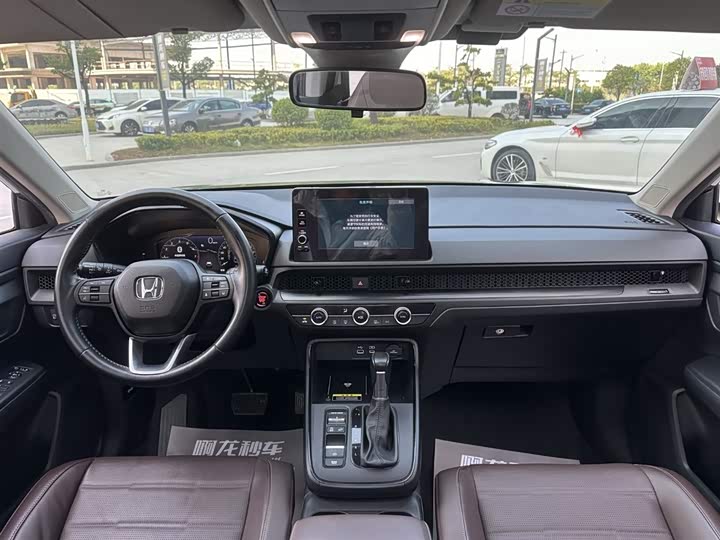 Фото 9 - Honda CR-V