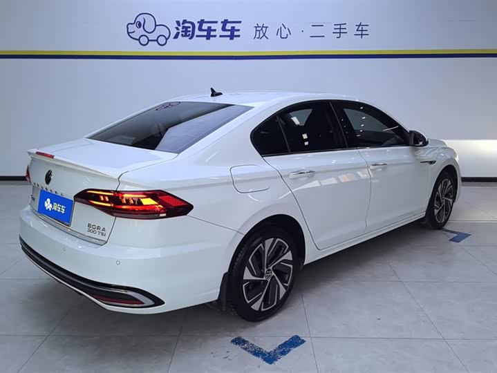 Фото 3 - Volkswagen Bora