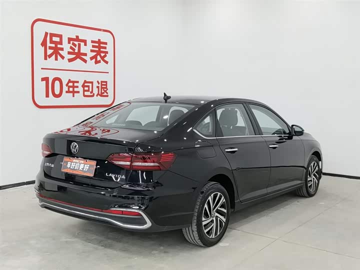 Фото 2 - Volkswagen Lavida