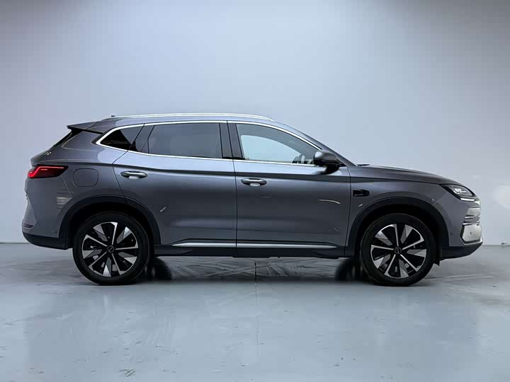 Фото 9 - BYD Song Plus Hybrid/EV