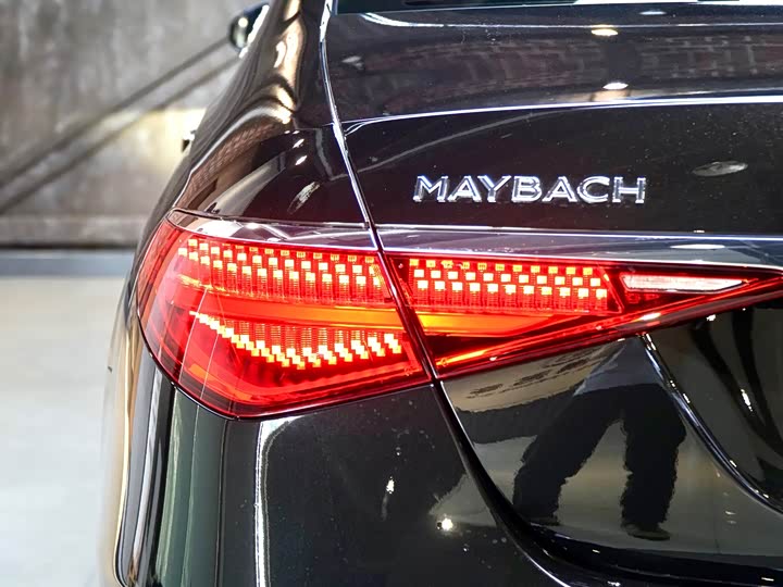 Фото 5 - Mercedes-Benz Maybach S-Class