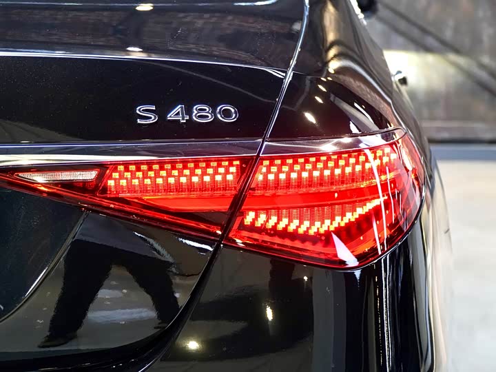 Фото 6 - Mercedes-Benz Maybach S-Class