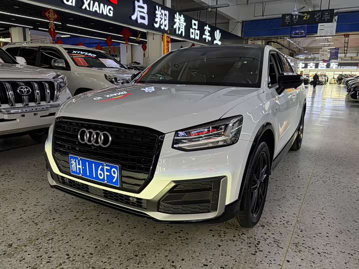 Фото 1 - Audi Q2L